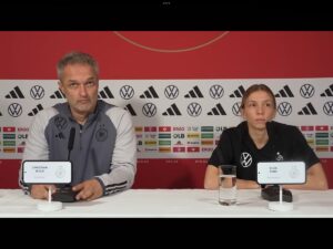 Vor der Partie im Züricher Letzigrund sprechen Bundestrainer Christian Wück und Eintracht Frankfurts Mittelfeldspielerin Elisa Senß über die letzten Partien des Jahres. (Copyright DFB.de)