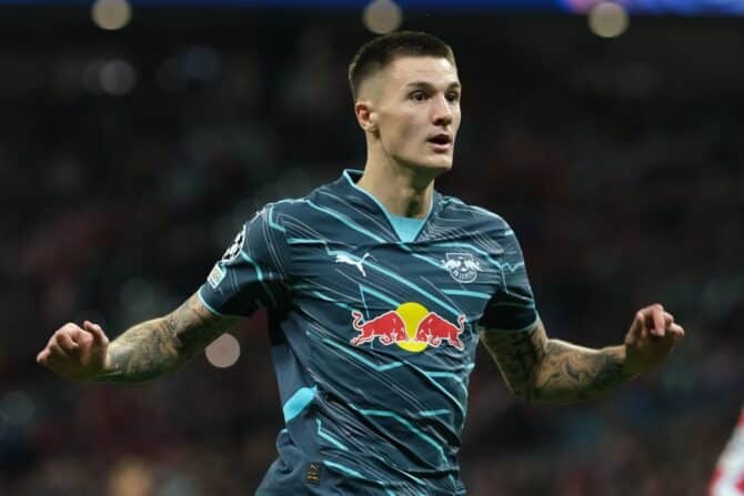 Benjamin Sesko von RB Leipzig - Fußball heute Aufstellungen: RB Leipzig kämpft gegen Aston Villa um den Verbleib (Foto Depositphotos.com)